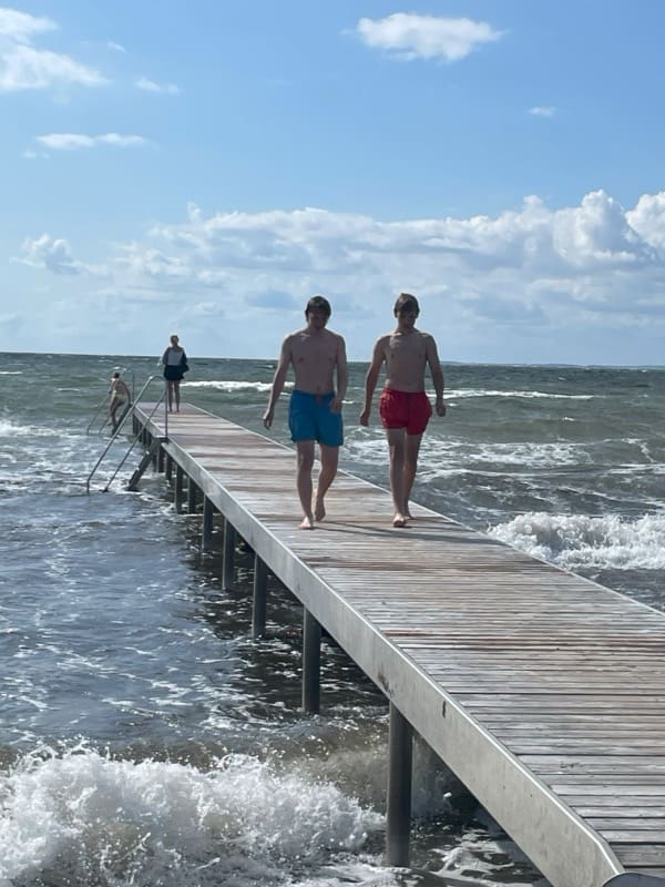 BS boys on pier